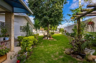 Casa com 4 quartos à venda na Rua Biraci Teixeira de Noronha, Bacacheri, Curitiba