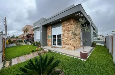 Propriedade em excelente localização em atlântida sul