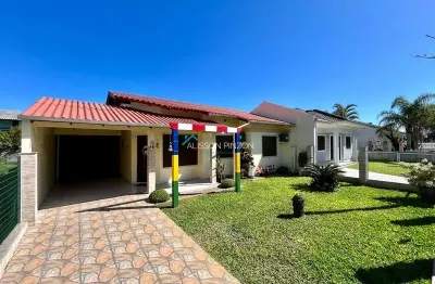 Casa com 3 quartos à venda no Atlântida Sul (Distrito), Osório 