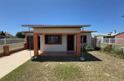 Casa com 4 quartos à venda na Rua San Conrado, 905, Atlântida Sul (Distrito), Osório