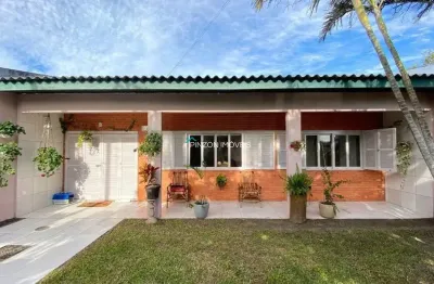 Casa a venda em arroio do sal próxima do mar - bairro figueirinha