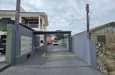Casa com 2 quartos à venda na Rua Joaquim Meneleu de Almeida Torres, 214, Uvaranas, Ponta Grossa