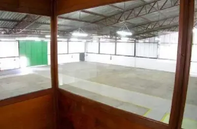 Barracão / Galpão / Depósito com 2 salas para alugar na Rua Afonso Fruet, 308, Fazendinha, Curitiba