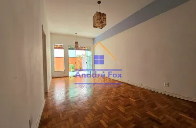 Apartamento garden, 2 quartos, 2 banheiros, cozinha, dependências completas, 1 vaga de garagem à ve