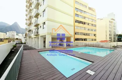 Apartamento com varanda, 2 quartos, dependências, 1 vaga, total infra e port. 24 hs, 75m², à venda,