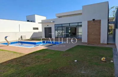 Linda casa térrea em alto padrão com 03 dormitórios(02 suítes) com churrsqueira e piscina em condominio fechado em jarinu sp