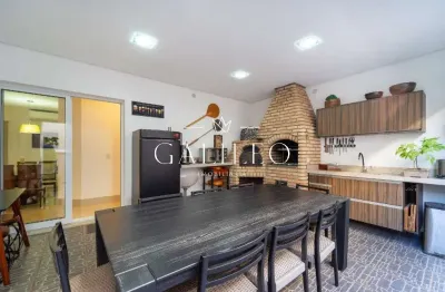 Casa em condomínio de luxo no engordadouro, jundiaí-sp: 3 quartos, 1 suíte, 2 salas, 4 banheiros, 2 vagas, 230m²
