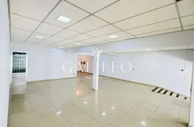 Imóvel comercial espaçoso no centro de jundiaí: 4 salas, 2 banheiros, 2 vagas de garagem - 230m² - venda ou locação