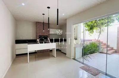 Casa de luxo no condomínio village nature em jundiaí-sp: 3 quartos, 1 suíte, 3 salas, 3 banheiros, 3 vagas de garagem.