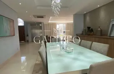 Casa para locação em Jundiaí-SP, Chácara Malota: 3 quartos, 3 suítes, 2 salas, 5 banheiros, 450m² de área. Venha conferir!