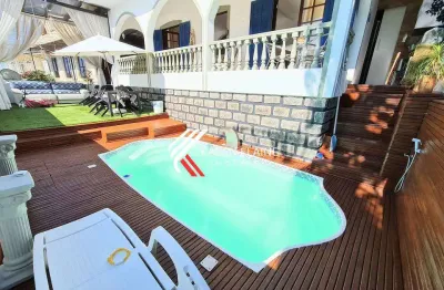 Casa à venda: 04 dorm (3 suítes), 350m² de terreno, financiável - itaguaçu.