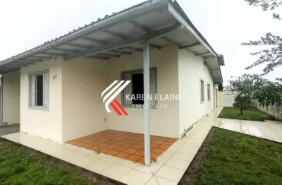 Casa à venda ampla: 4 dormitórios (1 suíte), a 180m do mar - praia de fora