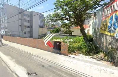 Terreno à venda com viabilidade para 10 pavimentos em Capoeiras.