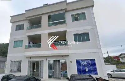 Apartamento à venda semimobiliado c/ 03 dorm (1 suíte) e sacada em biguaçu.