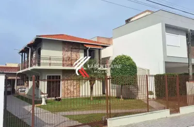 Casa à venda com 04 dormitórios, sendo 01 suíte em forquilhinhas - são josé
