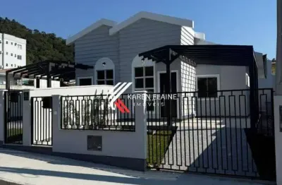 Casa nova à venda, pronta para morar 03 dormitórios sendo 01 suíte biguaçú