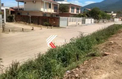 Terreno à venda com 300m² e escritura pública, na praia do pontal - palhoça