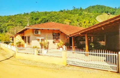 Casa com 3 quartos à venda no cedro alto, brusque , 250 m2 por r$ 430.000