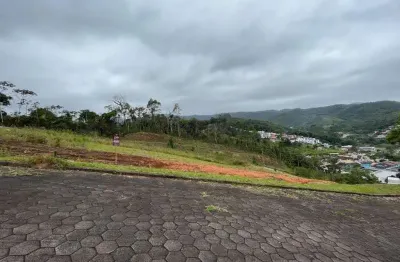 Terreno à venda no Primeiro de Maio, Brusque 