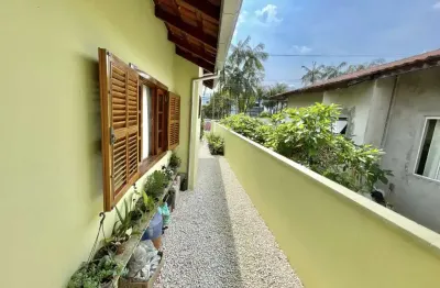 Casa com 2 quartos à venda no dom joaquim, brusque , 112 m2 por r$ 800.000