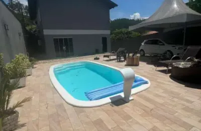 Casa com 2 quartos à venda no bateas, brusque  por r$ 745.000