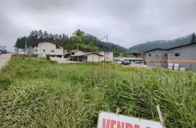 Terreno à venda no bateas, brusque  por r$ 1.300.000