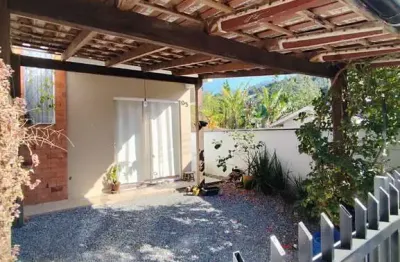 Casa com 2 quartos para alugar no zantão, brusque  por r$ 2.200