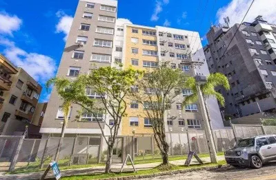 2 quartos ( 1 suíte), churrasqueira e 1 vaga. junto a puc