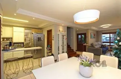 Casa com 3 quartos à venda na Rua Fabiana Kila de Ávila, 155, Hípica, Porto Alegre