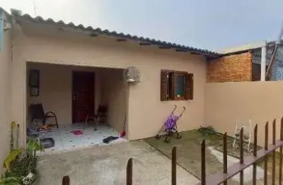 Casa em porto alegre, no bairro ponta grossa, com 2 dormitório(s), e 2 banheiros, à venda.