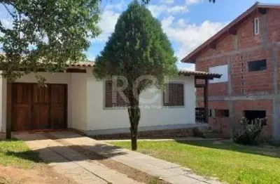 Casa em porto alegre, no bairro hípica, com 2 dormitório(s), e 2 banheiros, à venda.