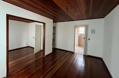 Apartamento com 3 quartos à venda na Rua Padre João Batista Reus, 3347, Camaquã, Porto Alegre