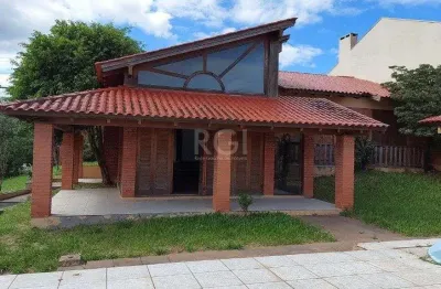 Casa com 3 quartos à venda na Rua Kyve T. Knijnik, 15, Espírito Santo, Porto Alegre