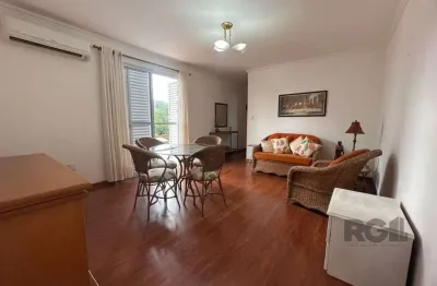 Apartamento a venda dois dormitórios, sacada, suíte e vaga na zona sul de porto alegre