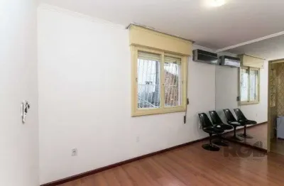 Excelente apartamento de 38m² com 1 dormitório no bairro centro.