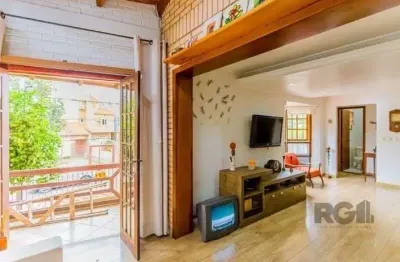 Casa com 2 quartos à venda na Rua Heitor Manganelli, 0393 - 4, Jardim Itu Sabará, Porto Alegre