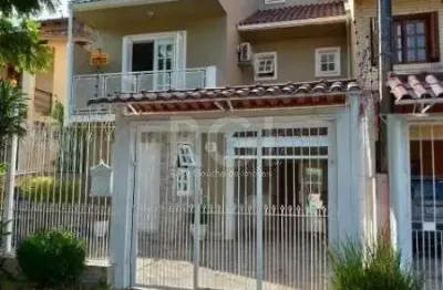 Casa para venda - 231.52m², 3 dormitórios, sendo 1 suites, 2 vagas - imperial parque