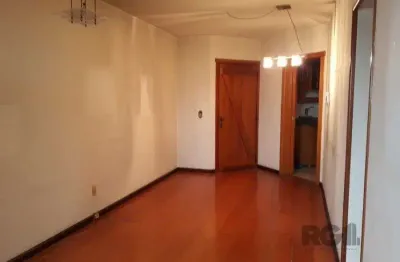 Apartamento 2 dormitório(s) bairro petrópolis andar alto elevador e garagem