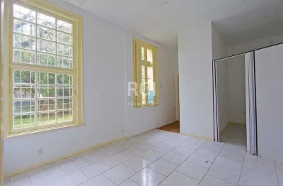 Sala comercial para alugar na Avenida Engenheiro Ludolfo Boehl, 254, Teresópolis, Porto Alegre