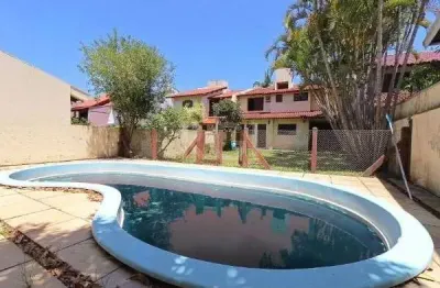 Casa em porto alegre, no bairro ipanema, com 3 dormitório(s), e 3 banheiros, à venda.