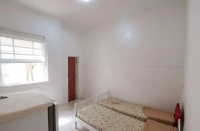 Vende-se apartamento de um 1 dormitório - 25m² - floresta