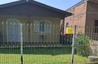 Casa com 2 quartos à venda na Estrada do Varejão, 680, Lami, Porto Alegre