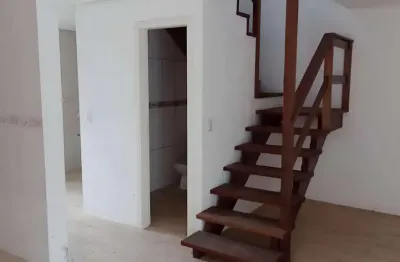 Casa com 2 quartos à venda na Rua Ilton Moreira de Souza, 22, Ponta Grossa, Porto Alegre