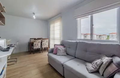 Apartamento com 2 dormitórios e 1 vaga de garagem escriturada no bairro humaitá