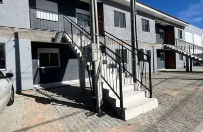 Casa com 2 quartos à venda na Avenida João Antônio Silveira, 441, Restinga, Porto Alegre