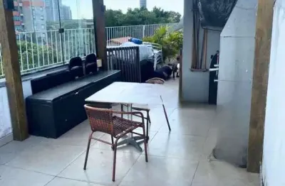 Cobertura à venda com 2 quartos, 121 m² e 1 vaga escriturada no cristal.