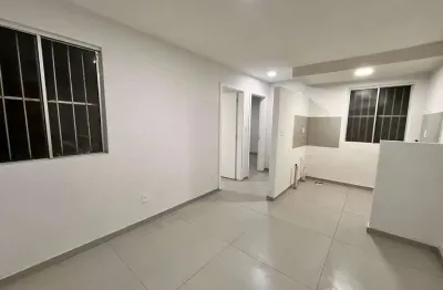 Apartamento com 2 quartos à venda na Rua Capitão Pedroso, 560, Restinga, Porto Alegre