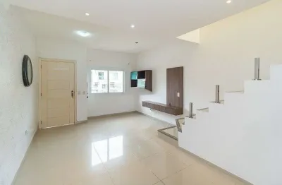 Casa com 2 quartos à venda na Rua Doutor Cláudio Walter Ferreira da Silva, 74, Guarujá, Porto Alegre