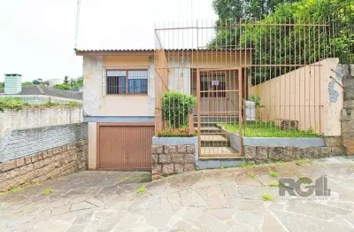 Casa com 4 quartos para alugar na Rua Dário Totta, 429, Teresópolis, Porto Alegre