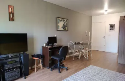 Kitnet / Stúdio à venda na Rua Coronel Fernando Machado, 530, Centro Histórico, Porto Alegre